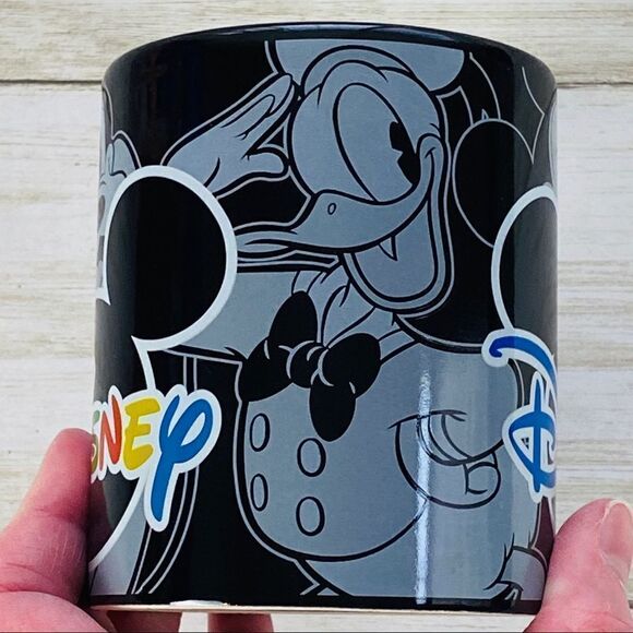 Disney Jerry Leigh Character Sketches Mug NWT - Picture 7 of 11